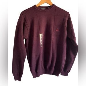 NWOT Izod Men’s Maroon Purple Crewneck Sweater with Ribbed Cuffs